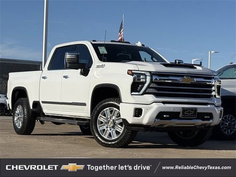 Certified 2025 Chevrolet Silverado 2500 High Country w/ Technology Package image 2