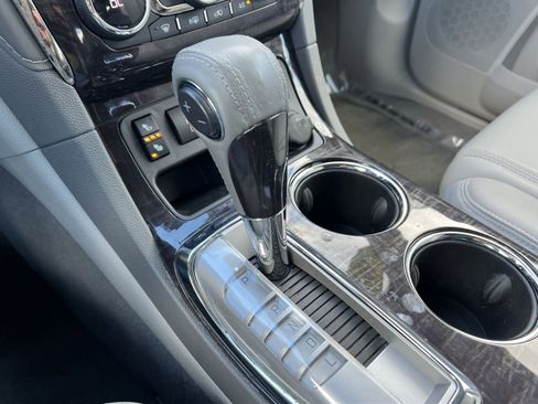 Used 2017 Buick Enclave Leather image 23