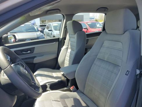 Used 2017 Honda CR-V LX image 8