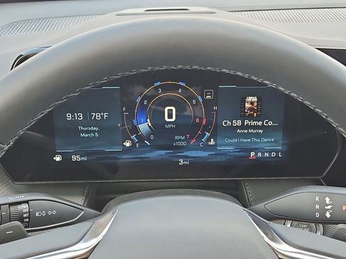 New 2026 Chevrolet Equinox LT w/ Convenience Package II image 11