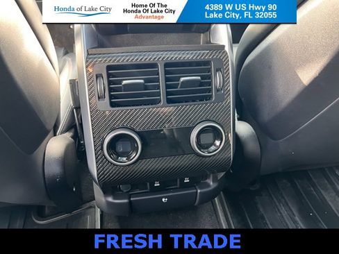 Used 2020 Land Rover Range Rover Sport SVR image 17