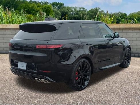 New 2026 Land Rover Range Rover Sport Dynamic SE AWD/4WD image 4