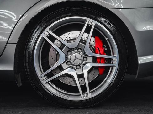 Used 2013 Mercedes-Benz CLS 63 AMG image 15