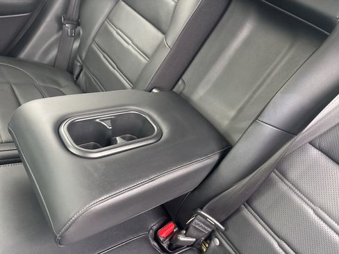 Used 2022 Honda CR-V Touring image 38