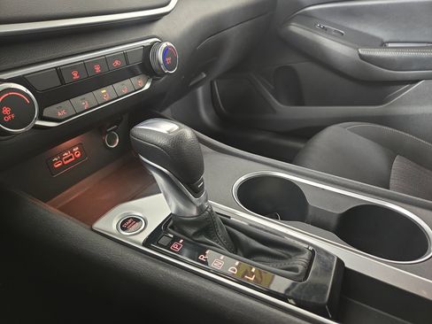 Used 2022 Nissan Altima 2.5 SV image 21