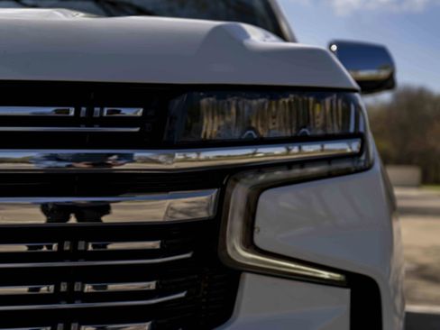 Used 2024 Chevrolet Suburban Premier w/ Premium Package 2 image 11