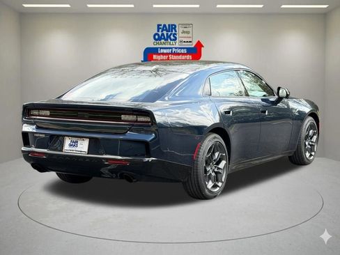 New 2026 Dodge Charger R/T image 6