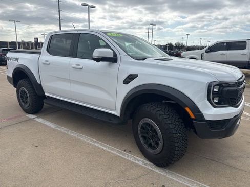 Used 2025 Ford Ranger Raptor image 2