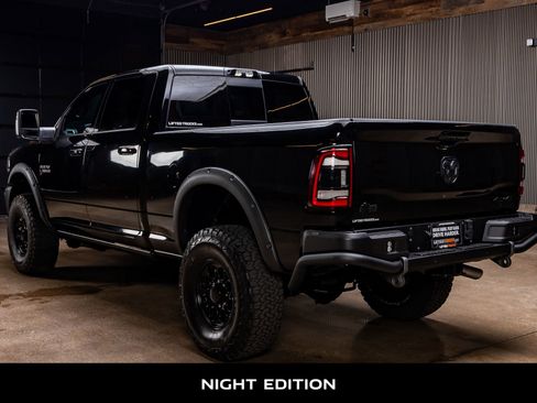 Used 2024 RAM 2500 Big Horn w/ Night Edition AWD/4WD image 6