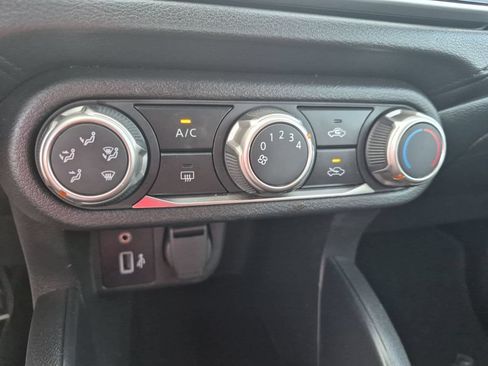 Used 2024 Nissan Versa S w/ S Plus Package FWD image 19