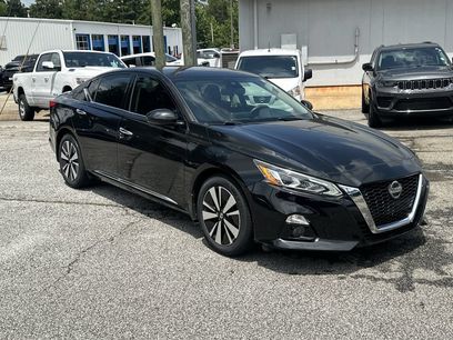 Used 2019 Nissan Altima 2.5 SV