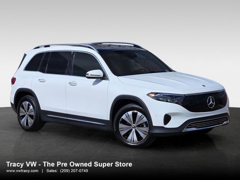 Used 2024 Mercedes-Benz EQB 300 4MATIC image 1