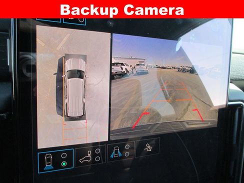 Used 2025 GMC Yukon XL AT4 Ultimate AWD/4WD image 19