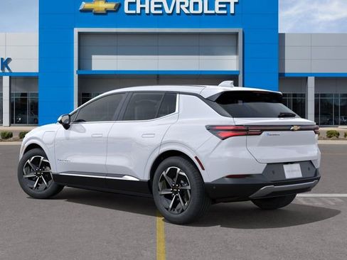 New 2025 Chevrolet Equinox EV LT FWD image 3