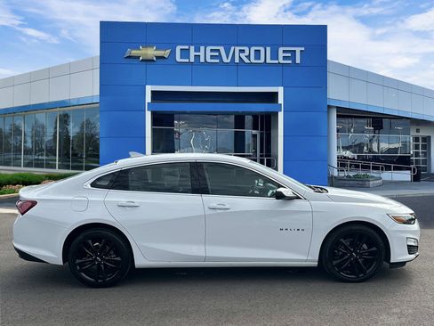 Certified 2024 Chevrolet Malibu LT w/ Sport Edition FWD image 5
