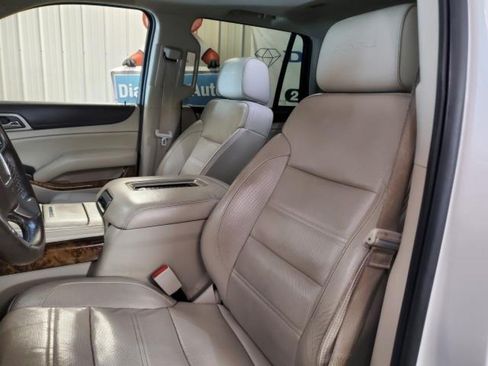 Used 2016 GMC Yukon Denali AWD/4WD image 18