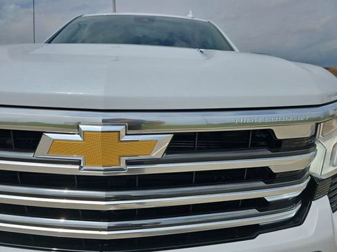 New 2026 Chevrolet Silverado 1500 High Country w/ Technology Package AWD/4WD image 31