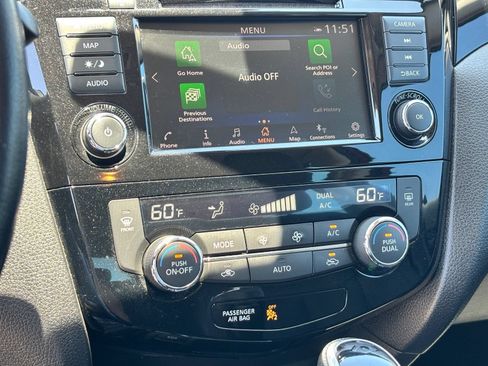Used 2021 Nissan Rogue Sport SL w/ Premium Package FWD image 23