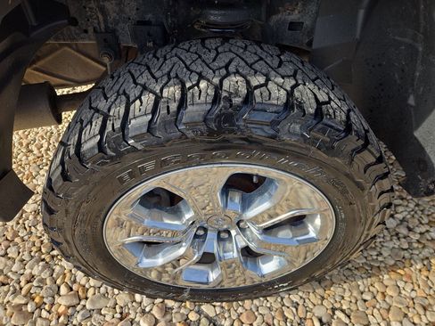 Used 2019 RAM 1500 Big Horn image 24