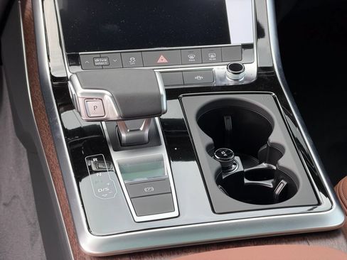 New 2026 Audi Q8 Premium AWD/4WD image 19