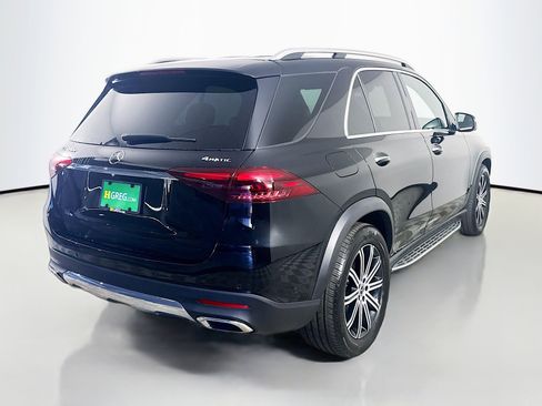 Used 2025 Mercedes-Benz GLE 450e 4MATIC image 10