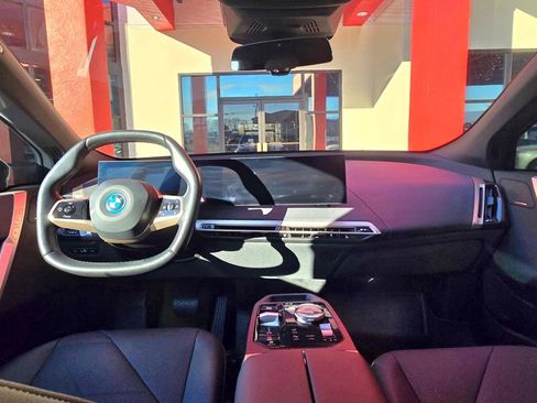 Used 2024 BMW iX xDrive50 w/ Sport Package image 20