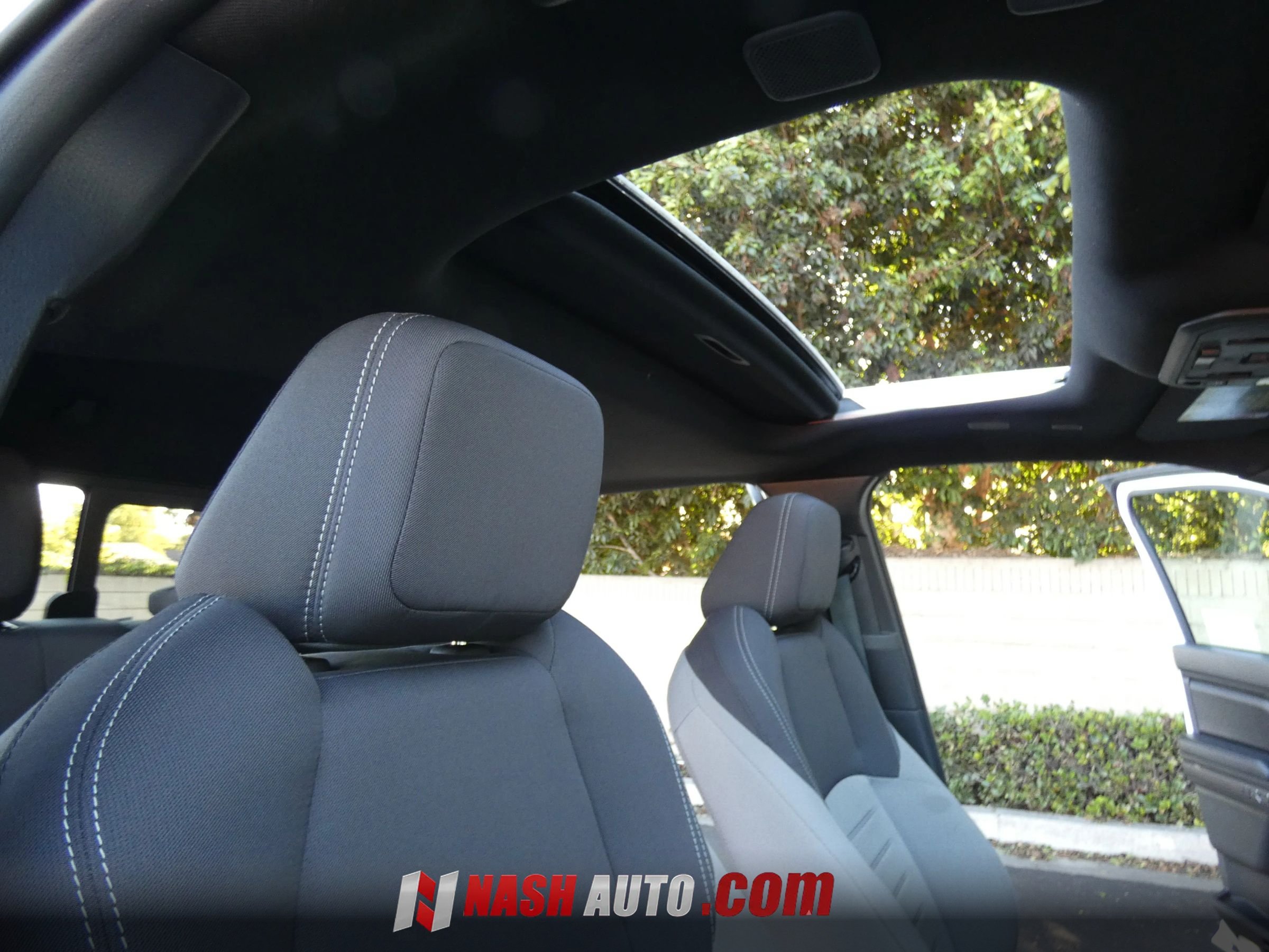 Used 2026 Toyota Tacoma TRD Sport w/ TRD Sport Upgrade Package AWD/4WD image 33