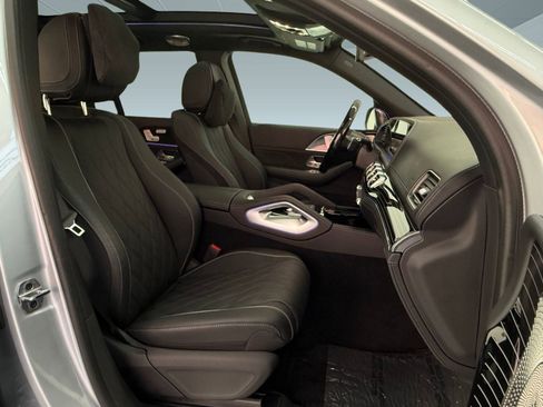 Certified 2025 Mercedes-Benz Maybach GLS 600 Maybach GLS 600 image 23