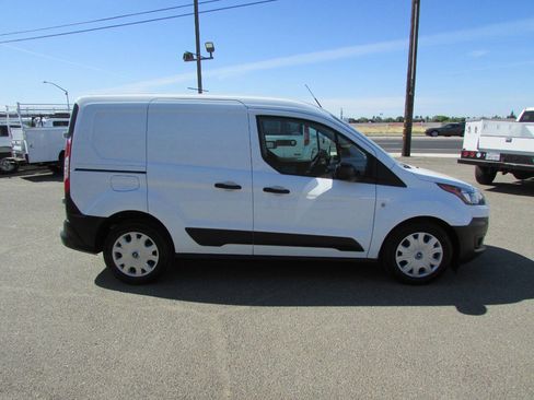 Used 2022 Ford Transit Connect XL image 5