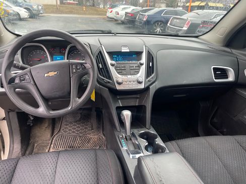 Used 2015 Chevrolet Equinox LS FWD image 6