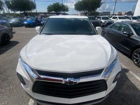 Used 2021 Chevrolet Blazer LT FWD image 1