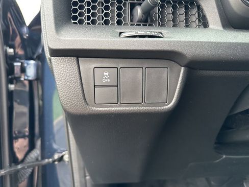 Used 2024 Honda CR-V EX image 18