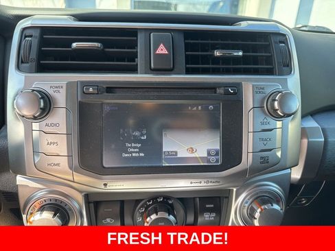 Used 2018 Toyota 4Runner SR5 image 3