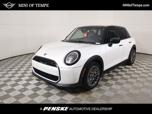Used 2026 MINI Cooper S image 1
