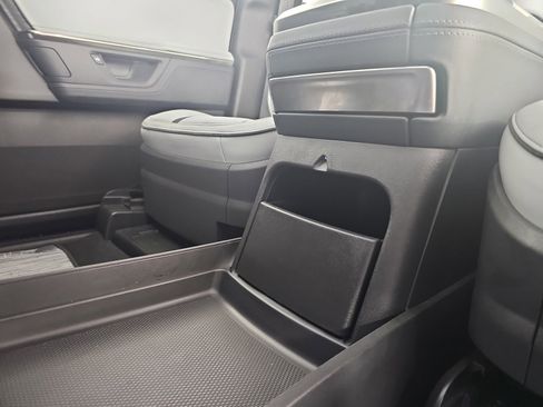 Used 2025 Rivian R1T Adventure image 31