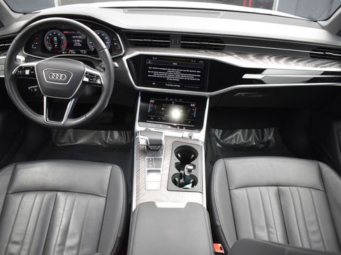 Used 2024 Audi A6 Premium Plus image 16