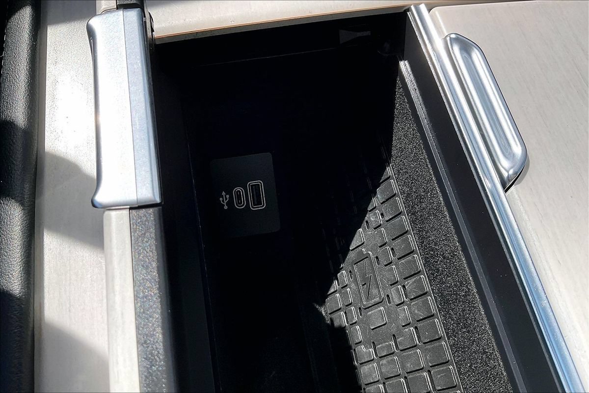 Used 2025 Lincoln Navigator Reserve AWD/4WD image 21