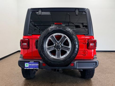 Used 2021 Jeep Wrangler Unlimited Sahara w/ Uconnect 4C Nav & Sound Group AWD/4WD image 4