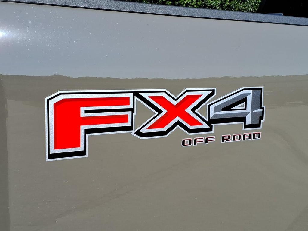 New 2026 Ford F350 XLT w/ FX4 Off-Road Package AWD/4WD image 10