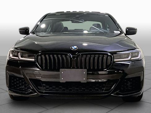 Certified 2023 BMW 540i xDrive w/ M Sport Package AWD/4WD image 3