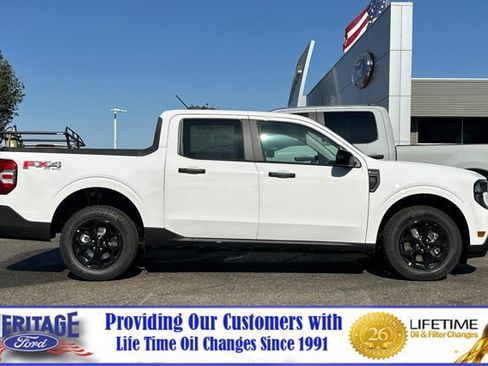 New 2025 Ford Maverick XLT w/ XLT Luxury Package image 3