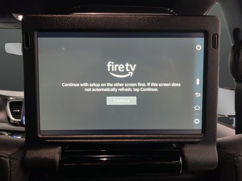 New 2026 Chrysler Pacifica Select AWD/4WD image 15
