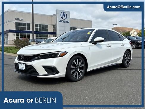 Used 2024 Honda Civic EX-L image 1