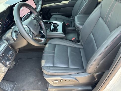 Used 2025 Chevrolet Tahoe RST w/ RST Capability Package AWD/4WD image 23