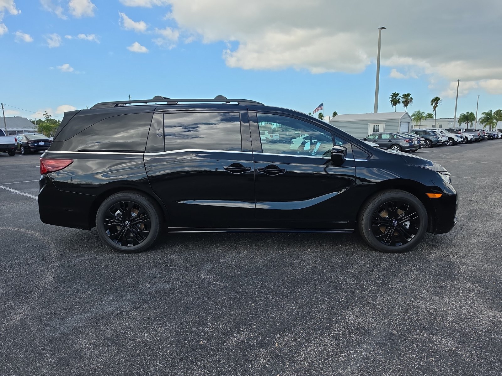 New 2026 Honda Odyssey Sport-L image 3
