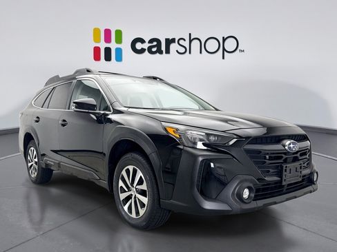 Used 2023 Subaru Outback Premium AWD/4WD image 7