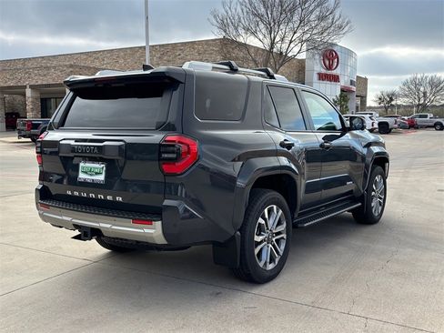 New 2025 Toyota 4Runner Limited image 4