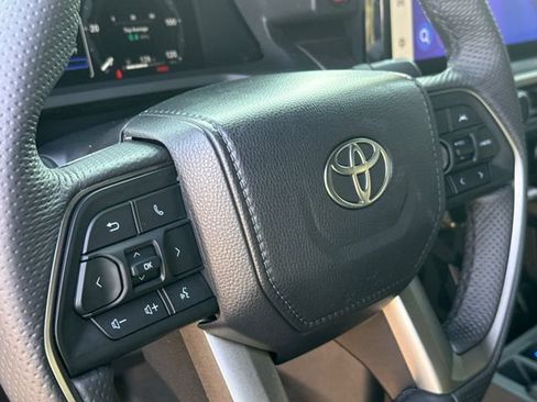 Used 2026 Toyota Tacoma TRD Off-Road AWD/4WD image 29