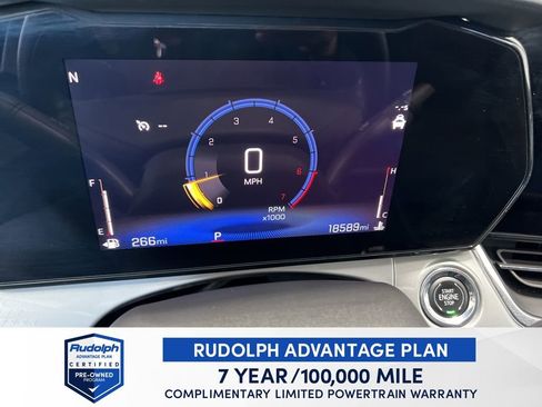 Used 2025 Chevrolet Trax LT image 25