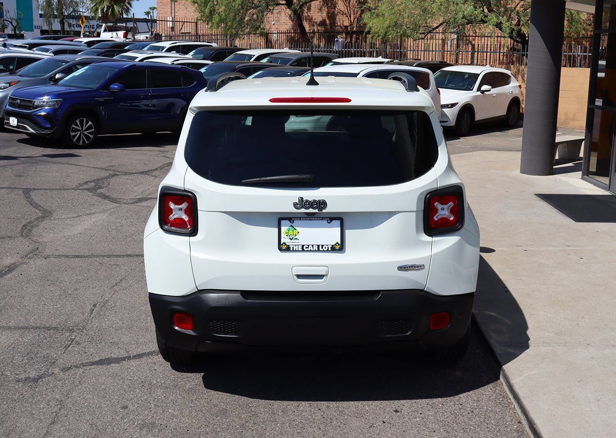 Used 2021 Jeep Renegade Latitude w/ Convenience Group FWD image 10